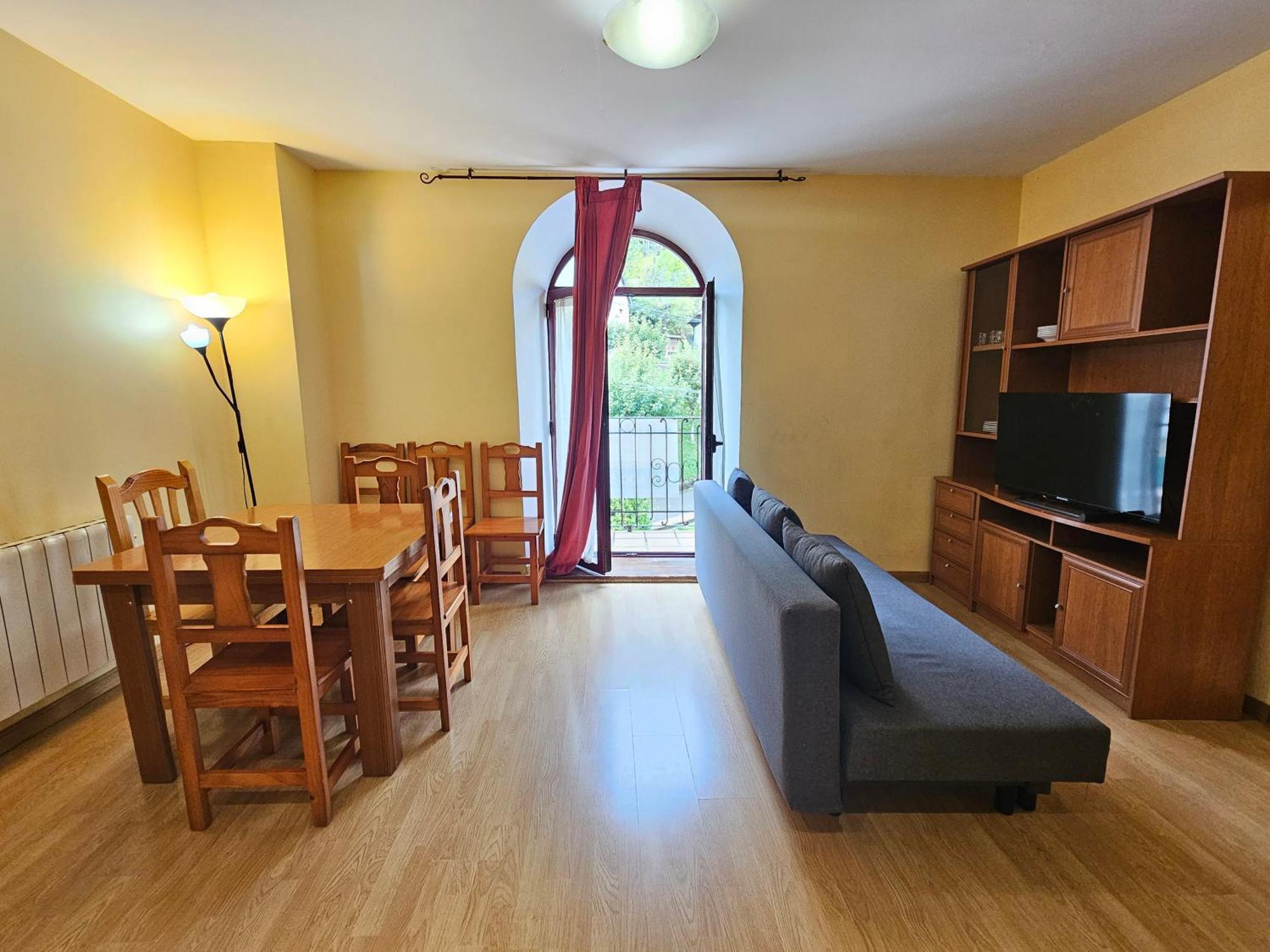 Apartamentos Canfranc 3000 ภายนอก รูปภาพ