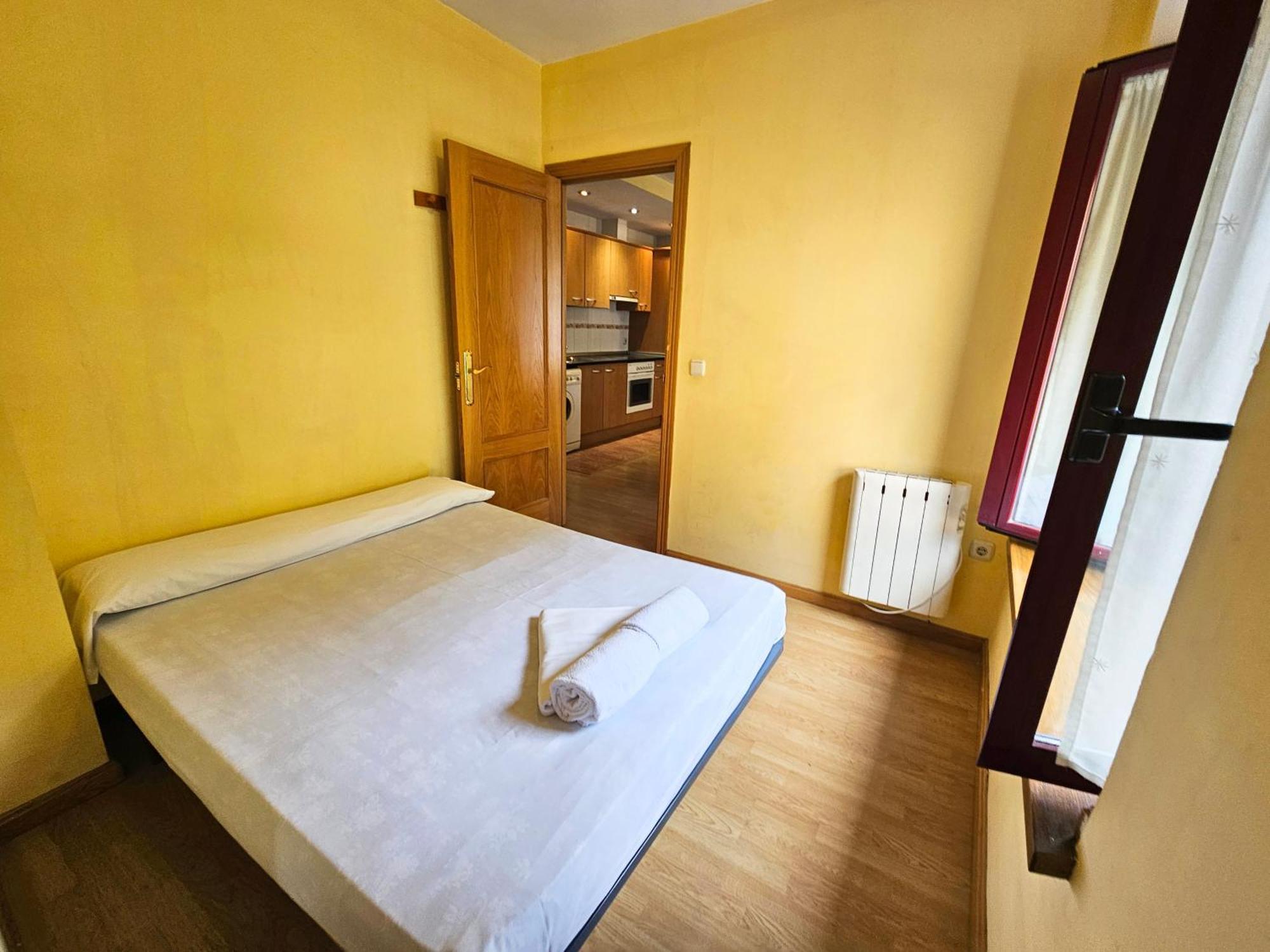 Apartamentos Canfranc 3000 ภายนอก รูปภาพ
